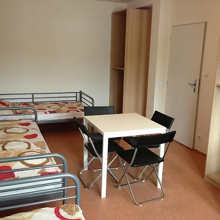 Bohemia Hostal